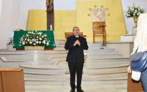 Conferencia “Noviazgo, matrimonio y familia